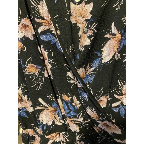 One Clothing Floral Romper Small Black Purple Ruffle Hem Long Sleeve Indie Boho - Picture 5 of 7